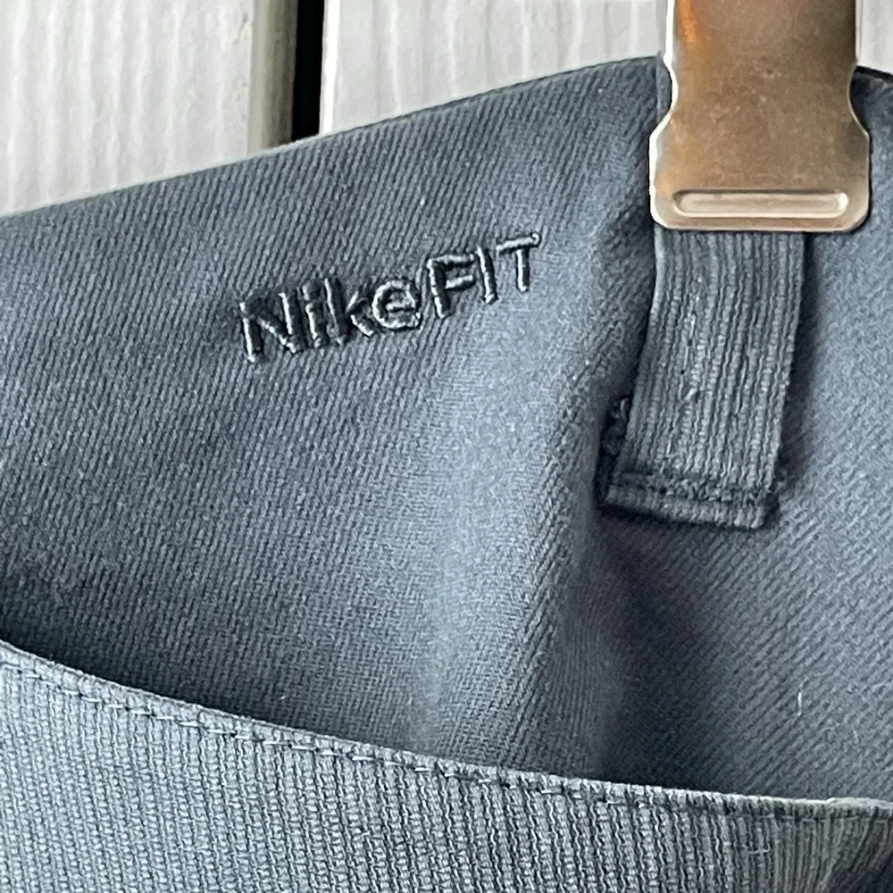 Nike Fit Pants - Green - Women's Large Snap Bottom Hiking Active‎ Pants